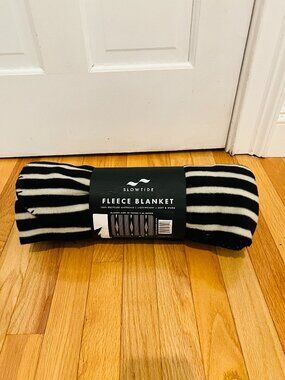 BRAND NEW SLOWTIDE POLAR FLEECE BLANKET